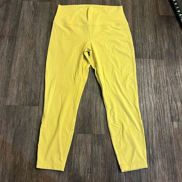 Lululemon Align High-Rise Pant 25" in Yellow Serpentine - Picture 2 of 5